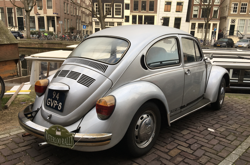 Illustration for article titled Amsterdam Has Some Pretty Incredible Cars Among All Those Bikes